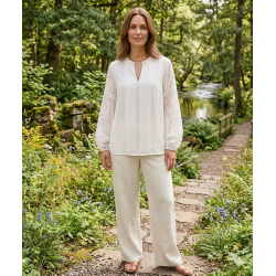 LEKKER BLUSE MED BLONDE ERMER, OFFWHITE