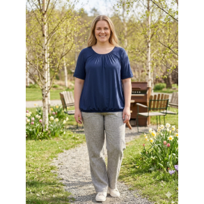 LEKKER VISCOSE TOPP MED STRIKK NEDE, M�RK BL�