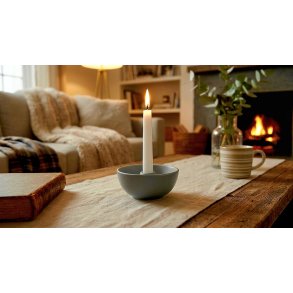 ENKEL OG STILIG LYSESTAKE I KERAMIKK, GR�