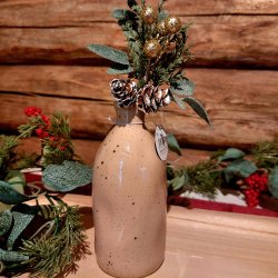 NYDELIG LITEN KERAMIKK VASE, H 15 CM, BEIGE