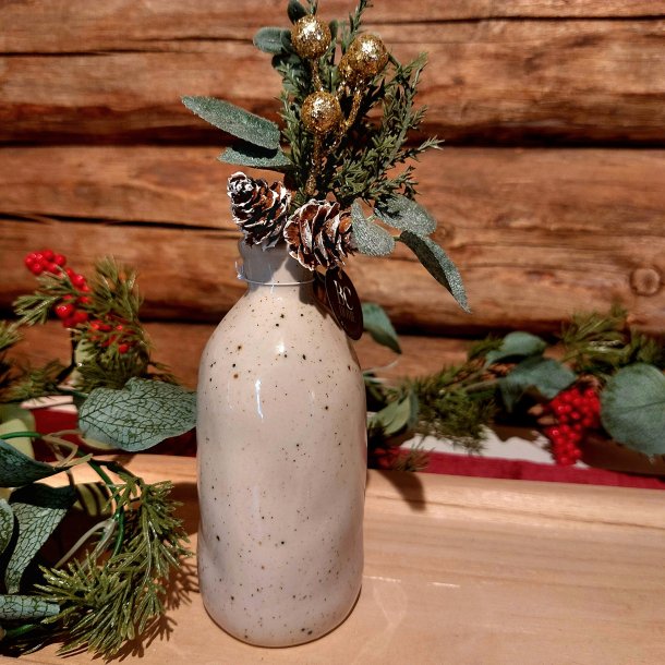 NYDELIG LITEN KERAMIKK VASE, H 14 CM, OFFWHITE