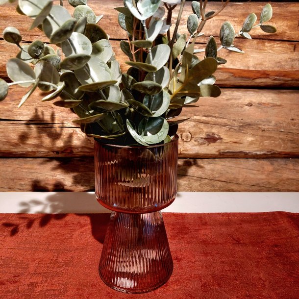 VAKKER GLASSVASE, ROSA, H 18 CM
