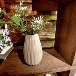 TRENDY VASE HVIT, H 12 CM, � 9 CM