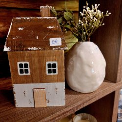 STILIG TREHUS, H 16 CM