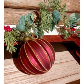 NYDELIG JULERD GLASSKULE MED GULLDEKOR, 8 CM