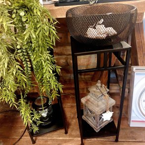 STILIG PIDESTALL, SORTMALT METALL, H 65 CM