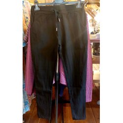 BUKSE MED SUPER STRETCH, VISCOSE, SVART