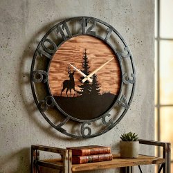 STILIG KLOKKE MED HJORTEMOTIV, � 45 CM, UTSOLGT!