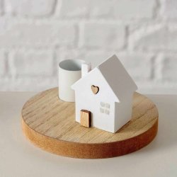 STILIG LYSESTAKE MED HUS, TRE OG METALL, 10 X 6,5 CM