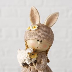 KOSELIG FIGUR, JENTE MED SAU, H 12,8 CM,