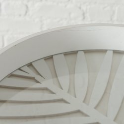 NYDELIG TREFAT MED GLASSBUNN OG BLADMNSTER, HVIT,  H 5 CM,  35 CM