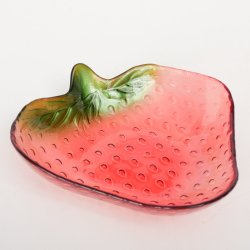 KOSELIG JORDB�R SK�L I GLASS, 15,5 X 16 CM, H 3,5 CM