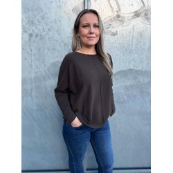 NYDELIG OG SUPERMYK ONE-SIZE GENSER MED FLETTEMNSTER P ERMET, VISCOSE BLANDING, BRUN