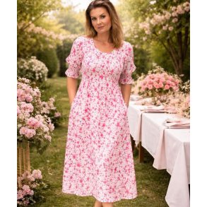 LEKKER KJOLE MED 3/4 ARM OG LOMMER, VISCOSE, ROSA