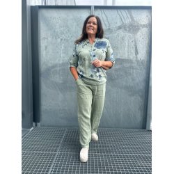 LEKKER BOMULLS BLUSE MED MNSTER, GRNN