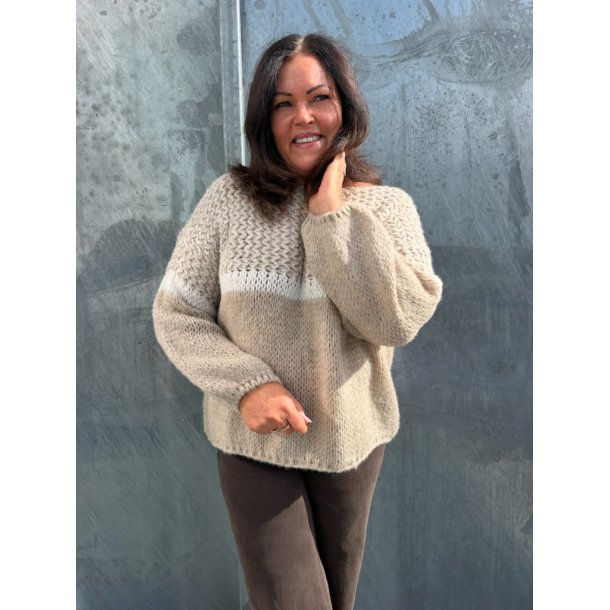 HERLIG OG MYK ONE-SIZE GENSER, OFFWHITE