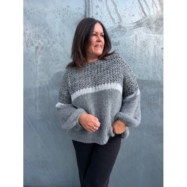 HERLIG OG MYK ONE-SIZE GENSER, GR�
