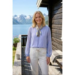 LEKKER BLUSE MED BLONDE ERMER, LYS BL�