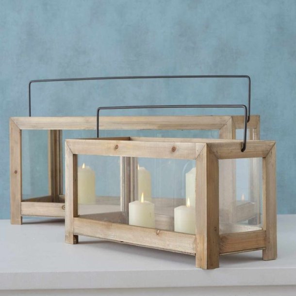 STOR OG VAKKER LYKT I TRE, 25 X 50 CM