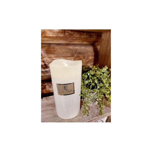 NYDELIG LEDLYS, HVIT, 7,4 X 15 CM