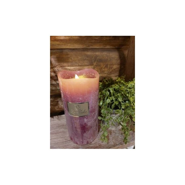 NYDELIG LEDLYS, FUCHSIA, 7,4 X 15 CM