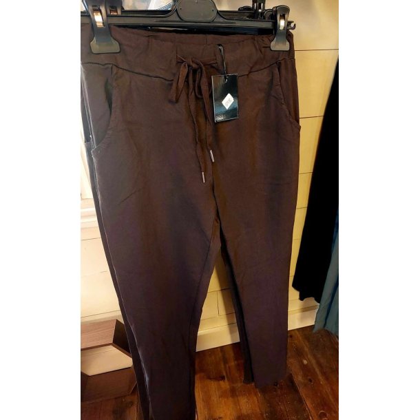 BUKSE MED SUPER STRETCH, VISCOSE, MRK BRUN