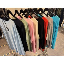 NYDELIG OG SUPERMYK ONE-SIZE GENSER MED FLETTEM�NSTER P� ERMET, VISCOSE BLANDING, LYS ROSA